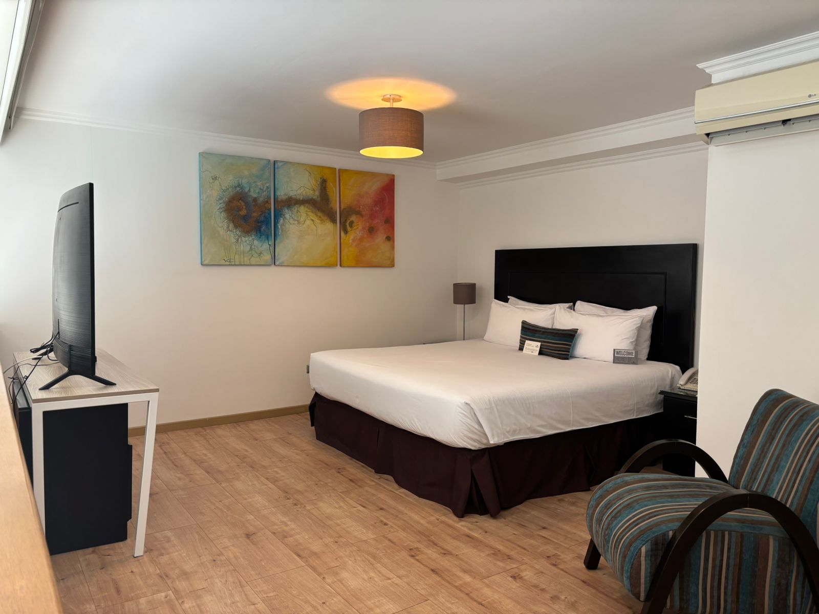 WhatsApp Image 2026-03-06 at 15.10.07